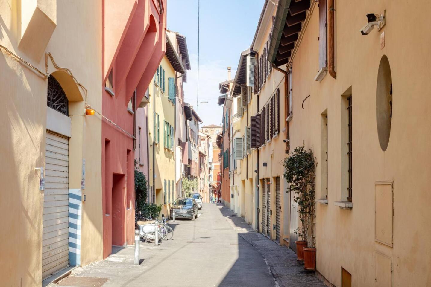 Santo Stefano Square Apartment Bologna Exterior photo